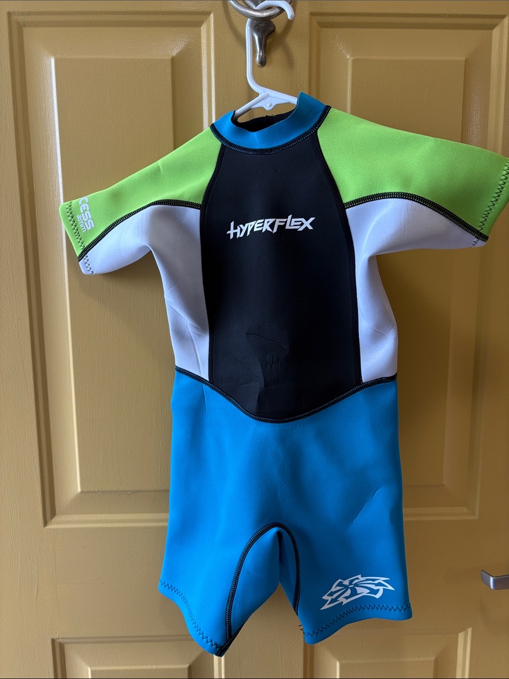 Hyperflex Kids Shorty Rashguard WET SUIT NEOPRENE - Blue/Green/Black Size 6 EUC